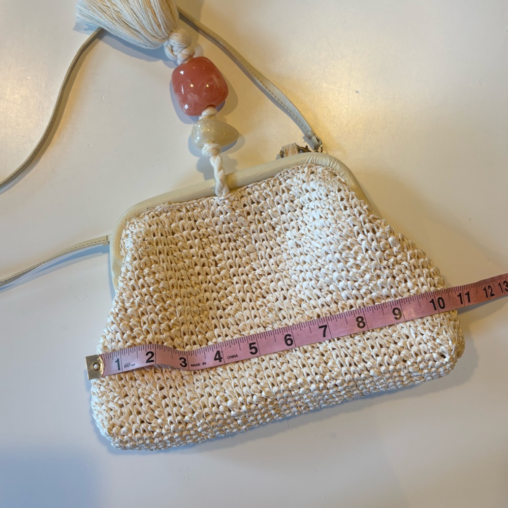Kendra Scott || Lincoln Resin Stone Tassel Straw‎ Clutch Crossbody Ivory Cream - Picture 9 of 10